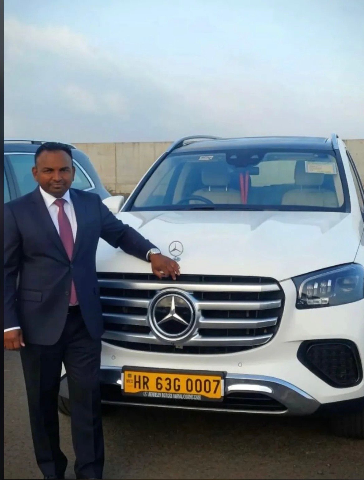 Mercedes GLS Rental for Corporate in Jaipur, Luxury Car rental in Jaipur